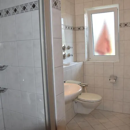 Andreas Schaefler Apartment *